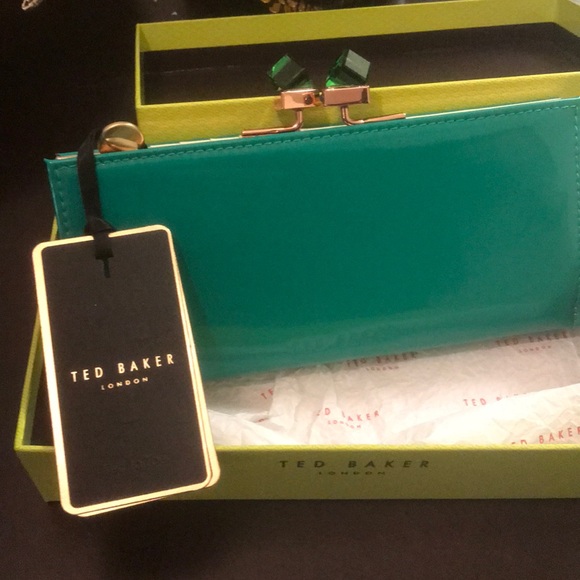 Ted Baker clutch - Picture 2 of 5